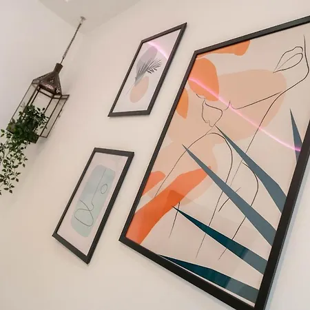 아파트 Harbour Pearl - Ac & Breakfast - 3min Walk To Tram 니스