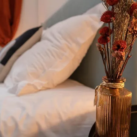 아파트 Harbour Pearl - Ac & Breakfast - 3min Walk To Tram