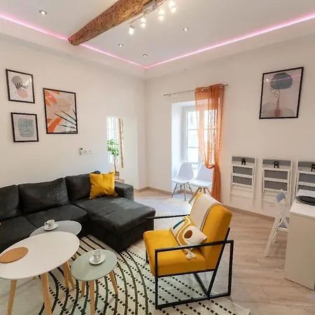 Harbour Pearl - Ac & Breakfast - 3min Walk To Tram Apartman Nizza